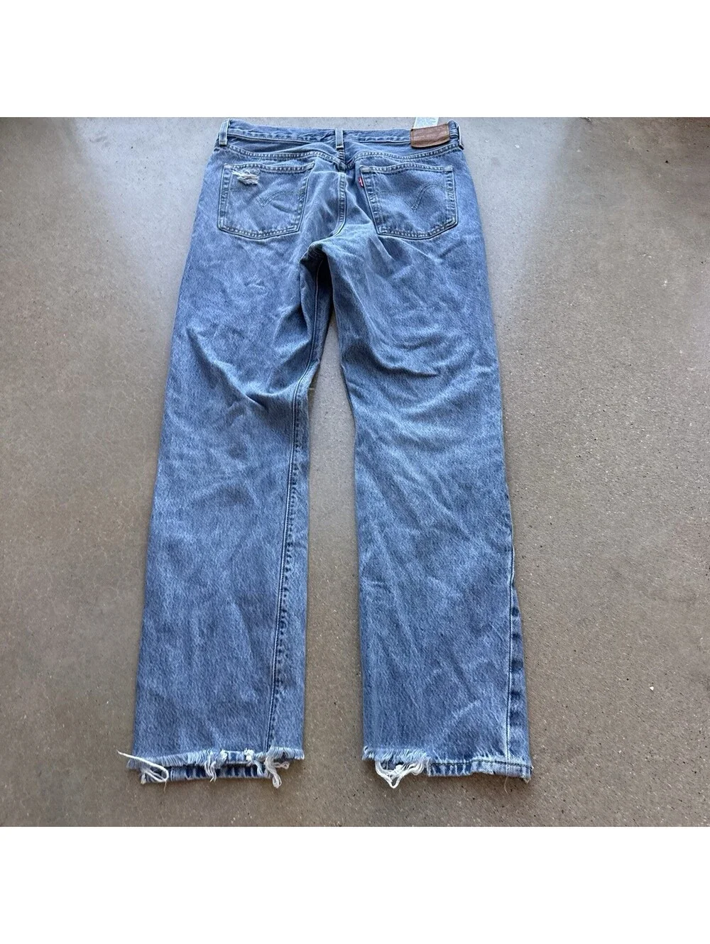 Levis PREMIUM 501 Straight DISTRESSED Jeans Light Wash 32x30
